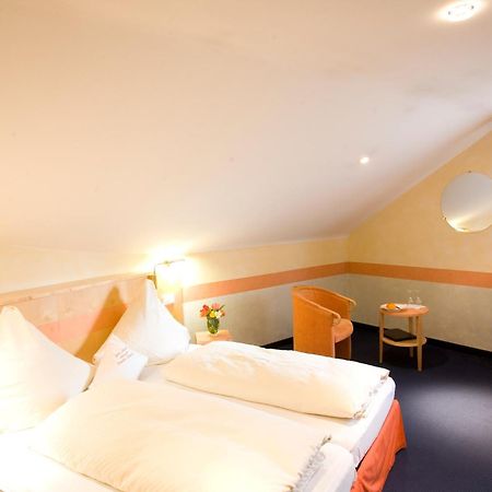 Hotel-Restaurant Steuermann Karlsruhe Zewnętrze zdjęcie